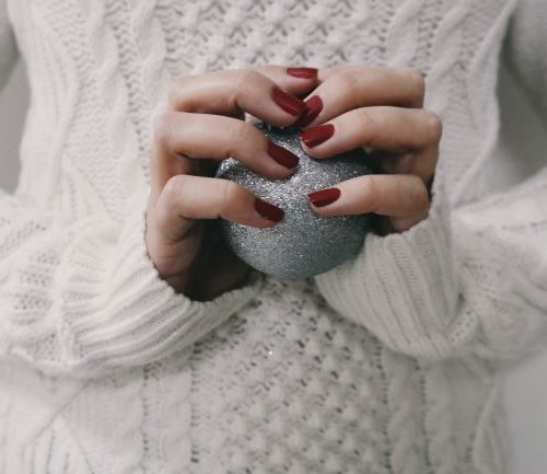 6 Glorious Nail Polishes For Fall